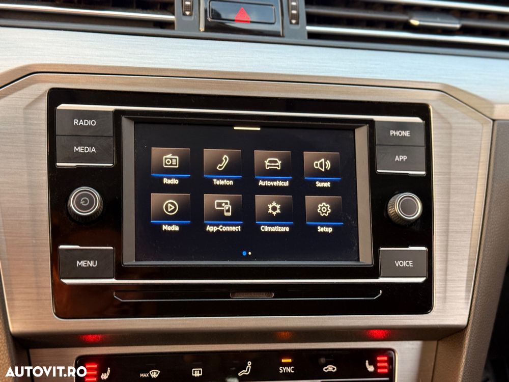 Volkswagen Passat Variant 1.5 TSI ACT OPF DSG Comfortline - 13
