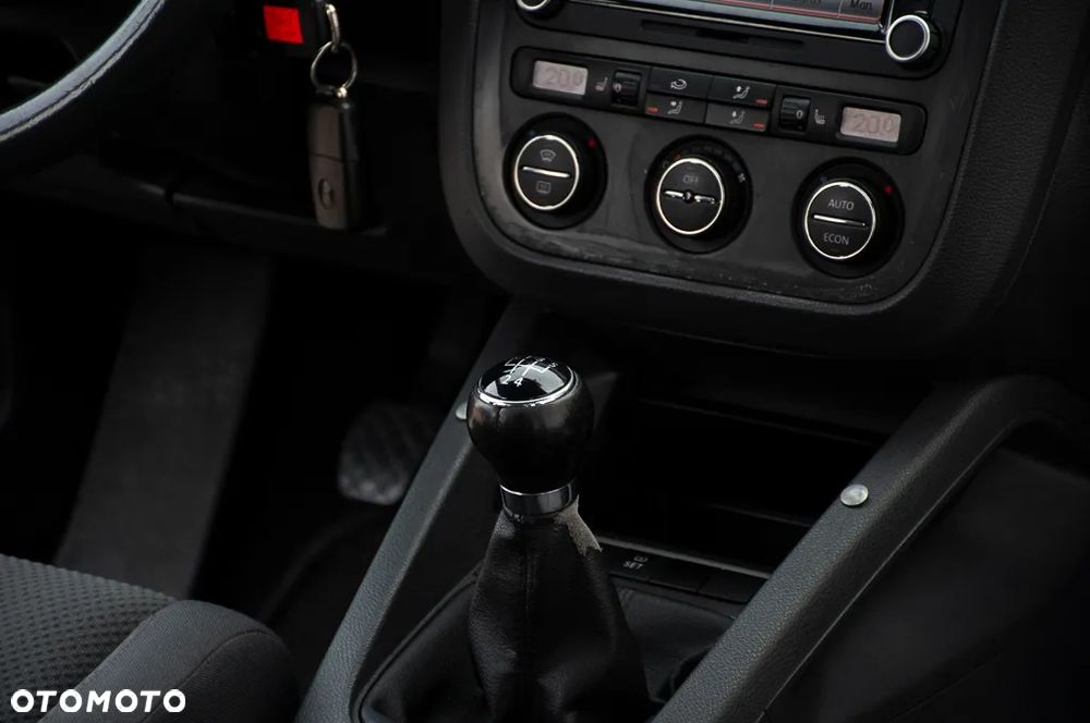 Volkswagen Golf 1.6 United - 27