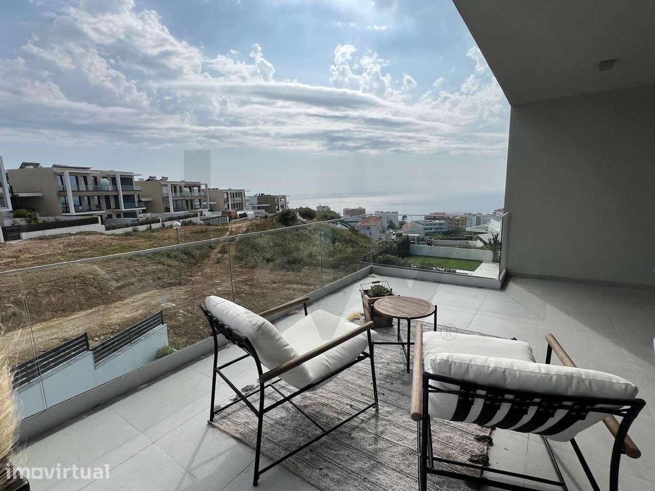 Moradia de luxo T4 na Ericeira com vista mar - Grande imagem: 3/35