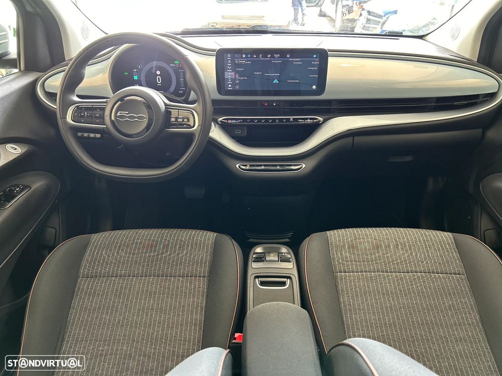 Fiat 500e Icon - 11