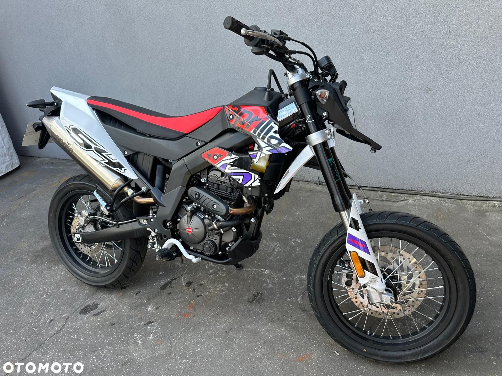 Aprilia SX - 1