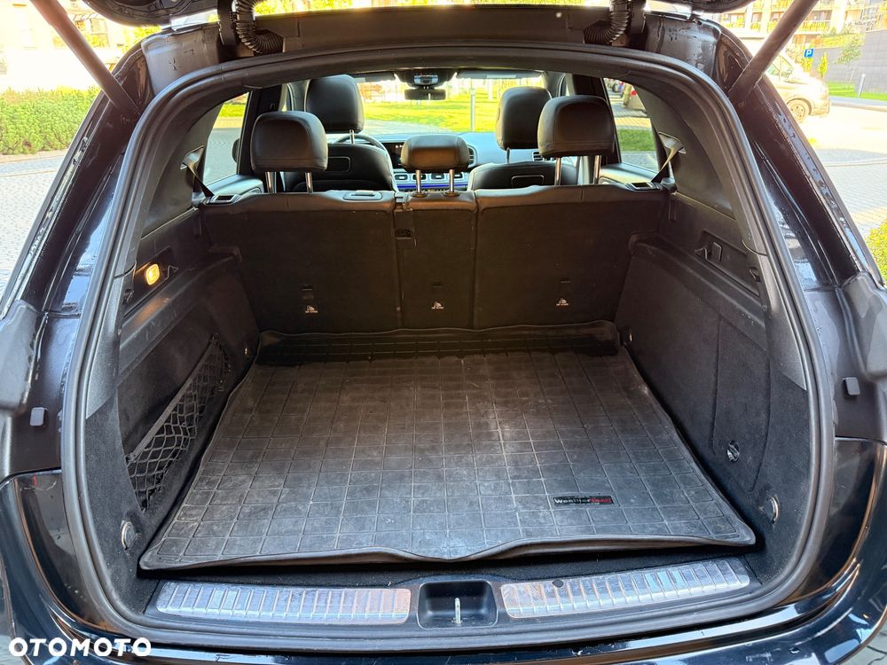 Mercedes-Benz GLE - 28