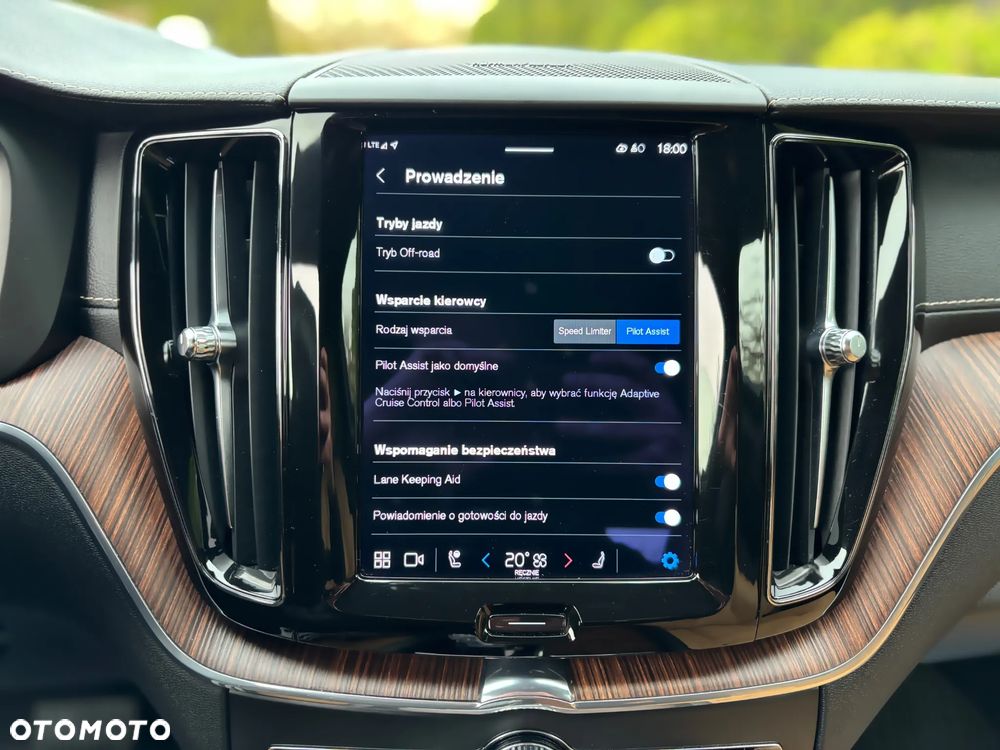 Volvo XC 60 B4 D AWD Geartronic Inscription - 40