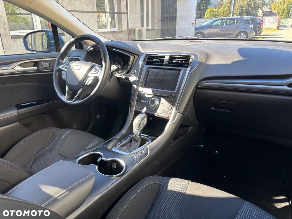 Ford Mondeo 2.0 Hybrid Titanium - 20