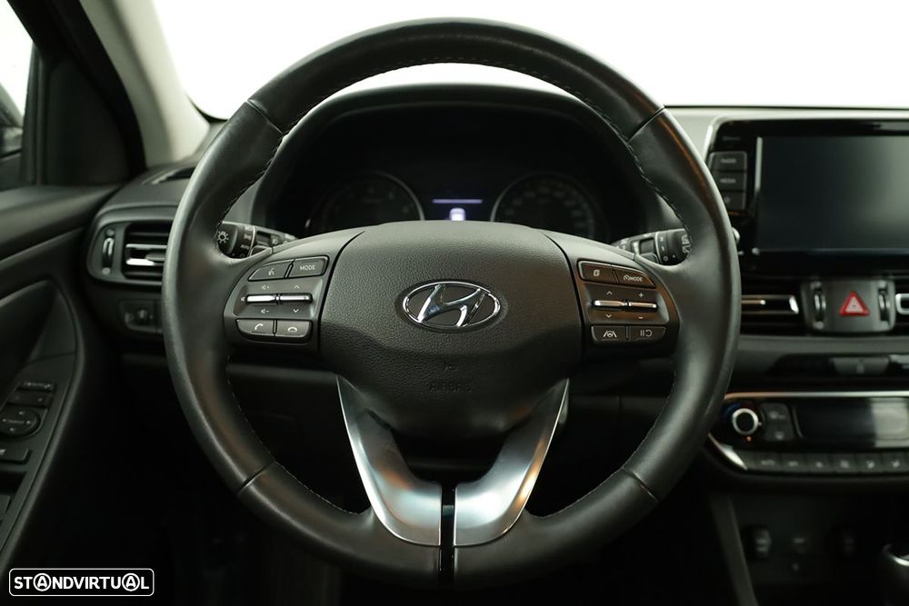 Hyundai i30 SW 1.0 T-GDi Style Plus DCT - 14