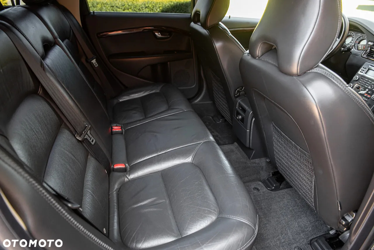Volvo XC 70 - 31