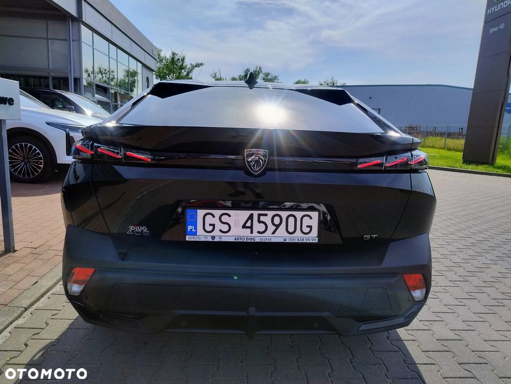 Peugeot 408 - 6