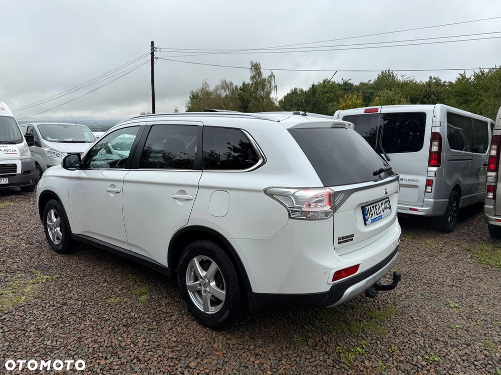 Mitsubishi Outlander - 39