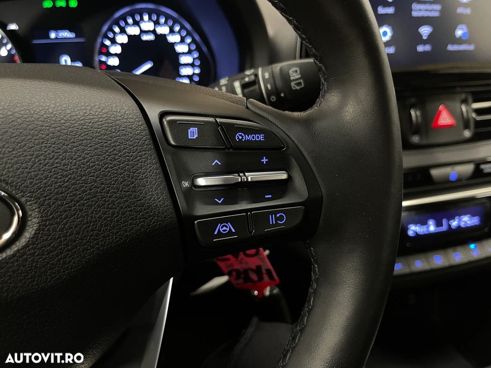 Hyundai i30 1.5 110CP M/T Highway - 20