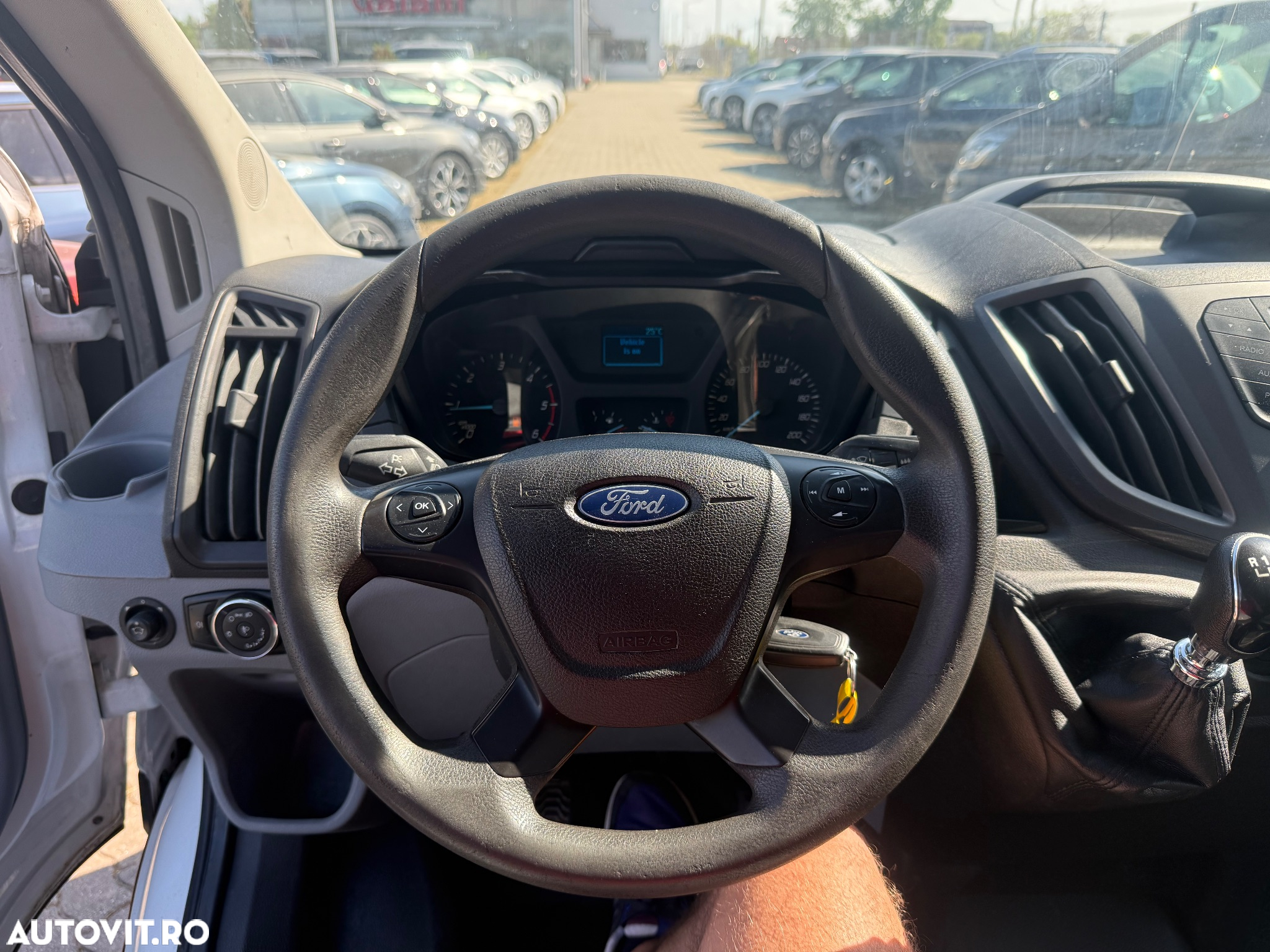 Ford Transit - 30