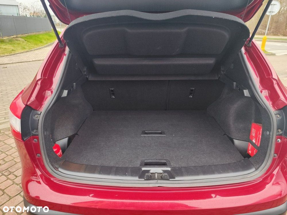 Nissan Qashqai - 12