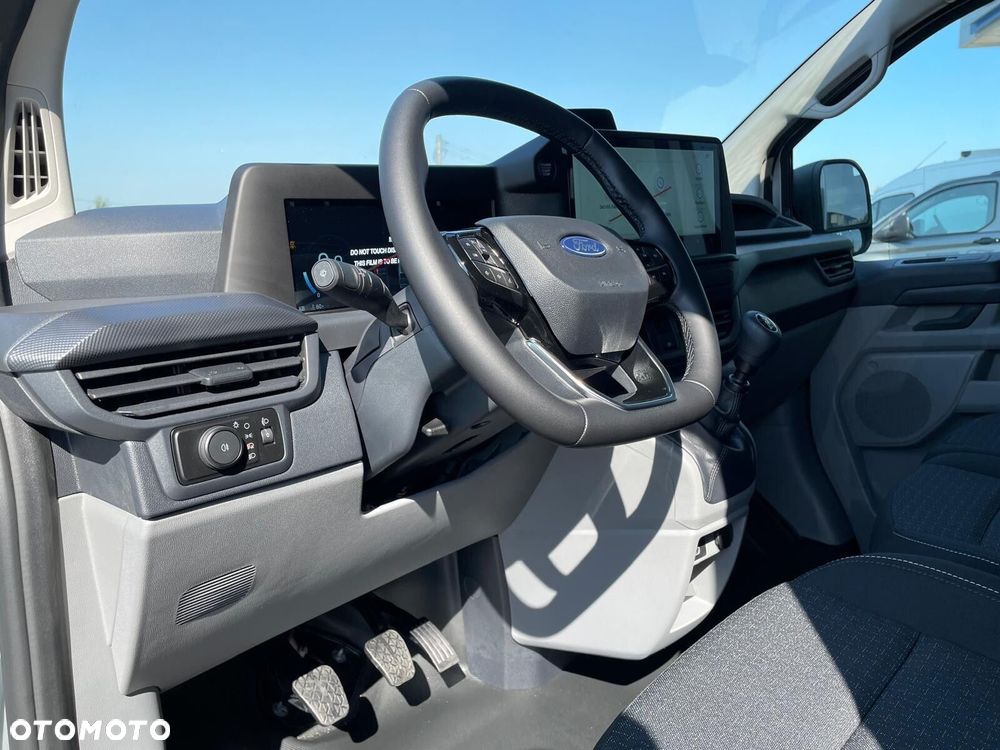 Ford Transit Custom - 17