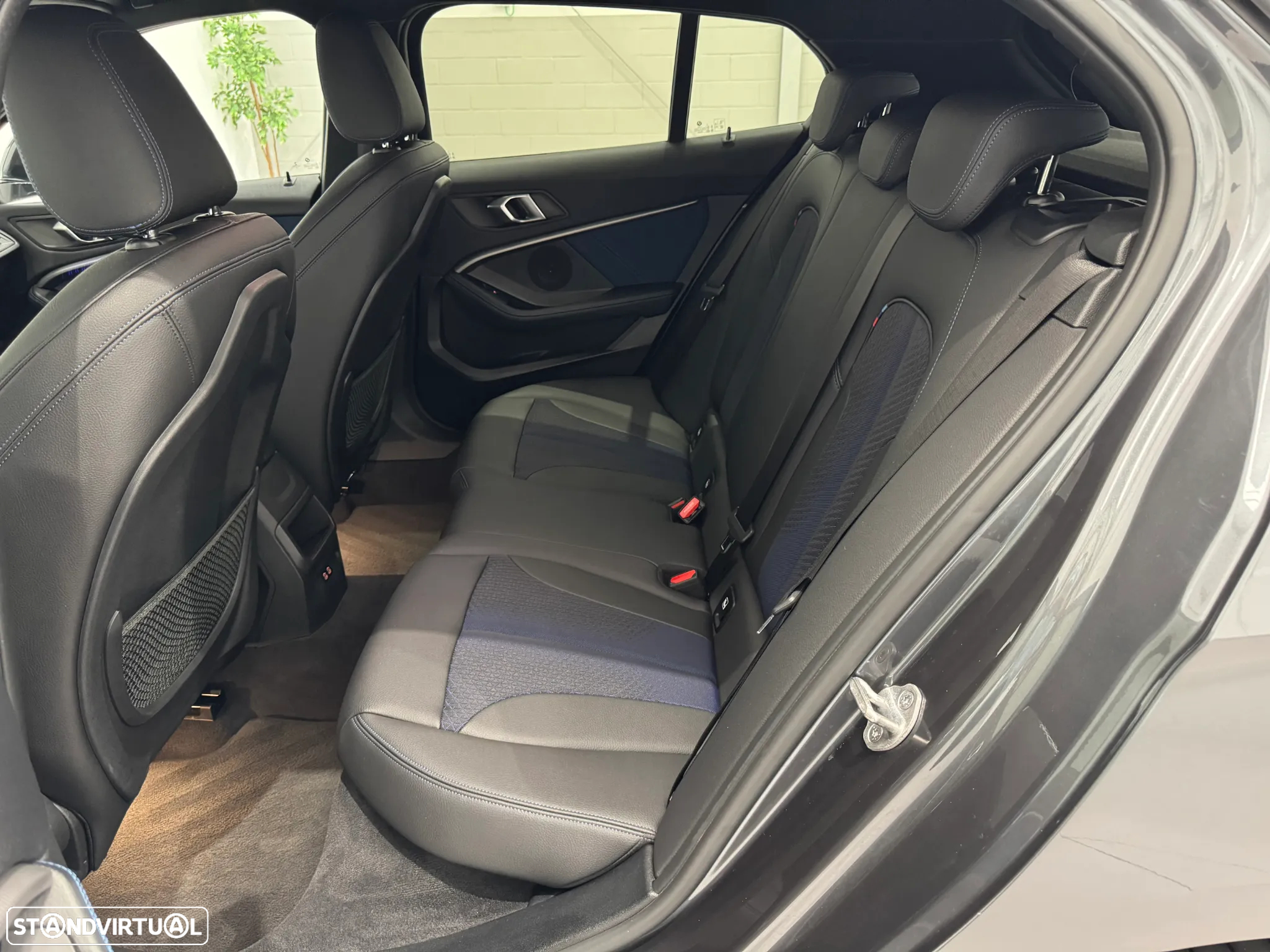 BMW 116 d Pack M Shadow Auto - 27