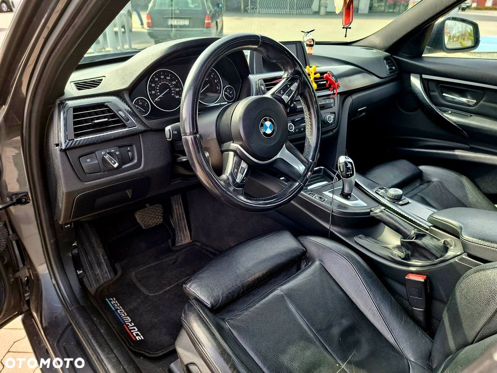 BMW Seria 3 320i - 5