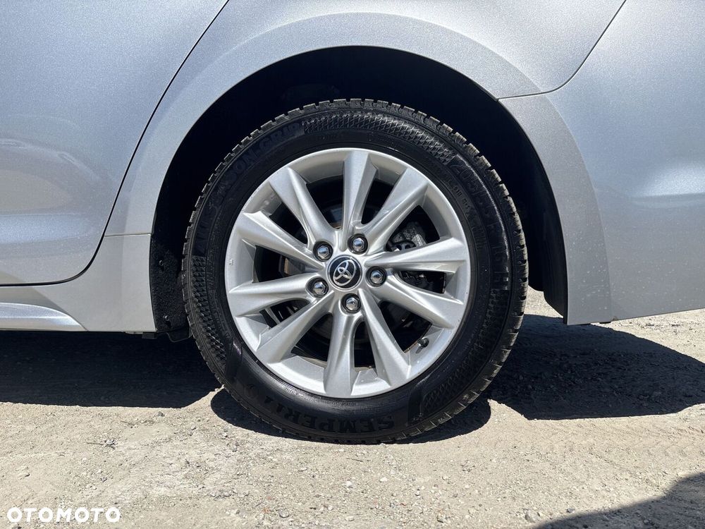 Toyota Corolla 1.8 Hybrid Comfort - 18