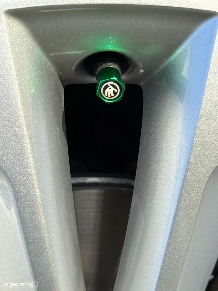 Skoda Superb Break 2.0 TDI Laurin&Klement DSG - 12