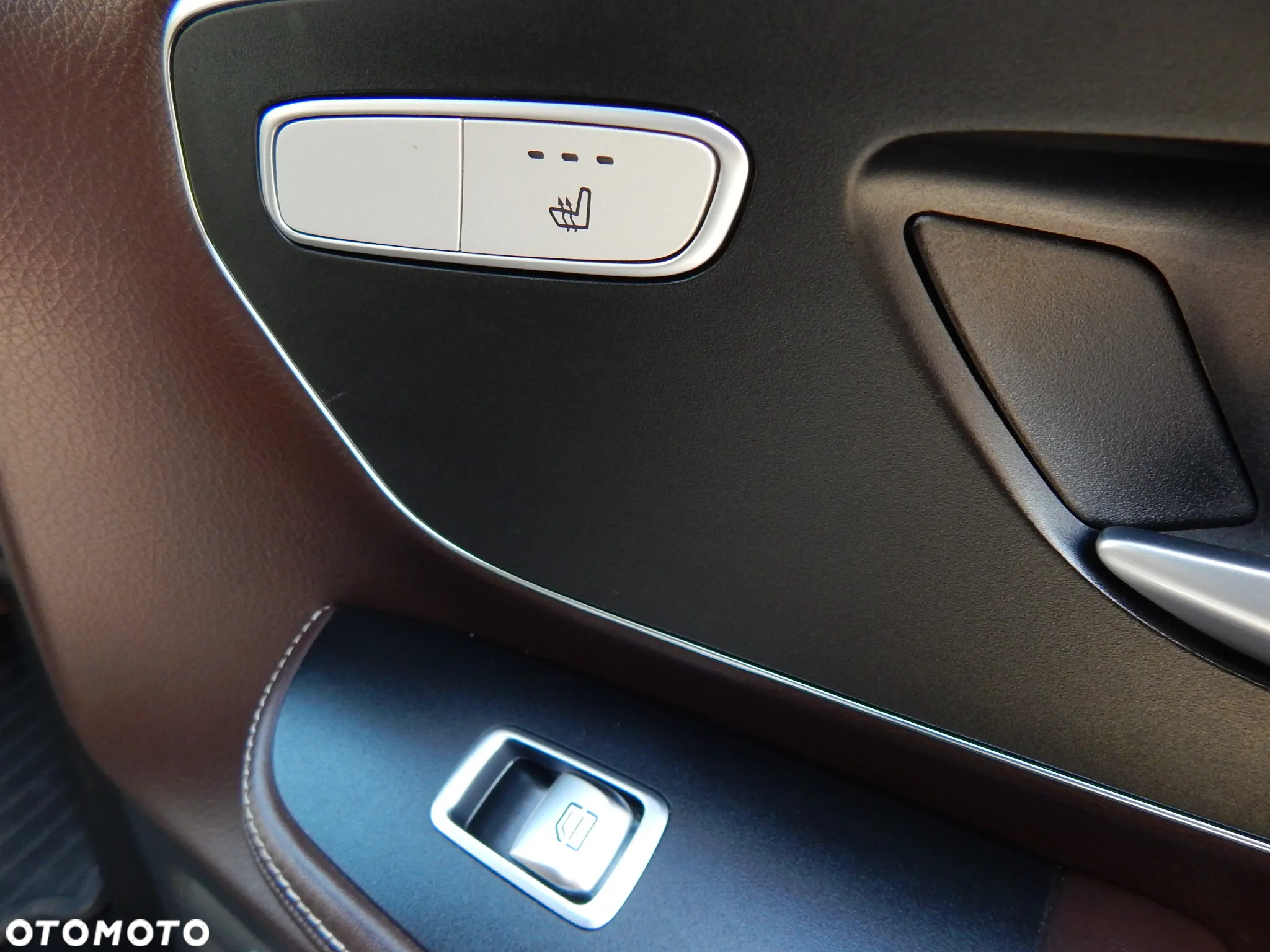 Mercedes-Benz Klasa V 250 (BlueTEC) d Avantgarde 7G-Tronic (d³ugi) - 32