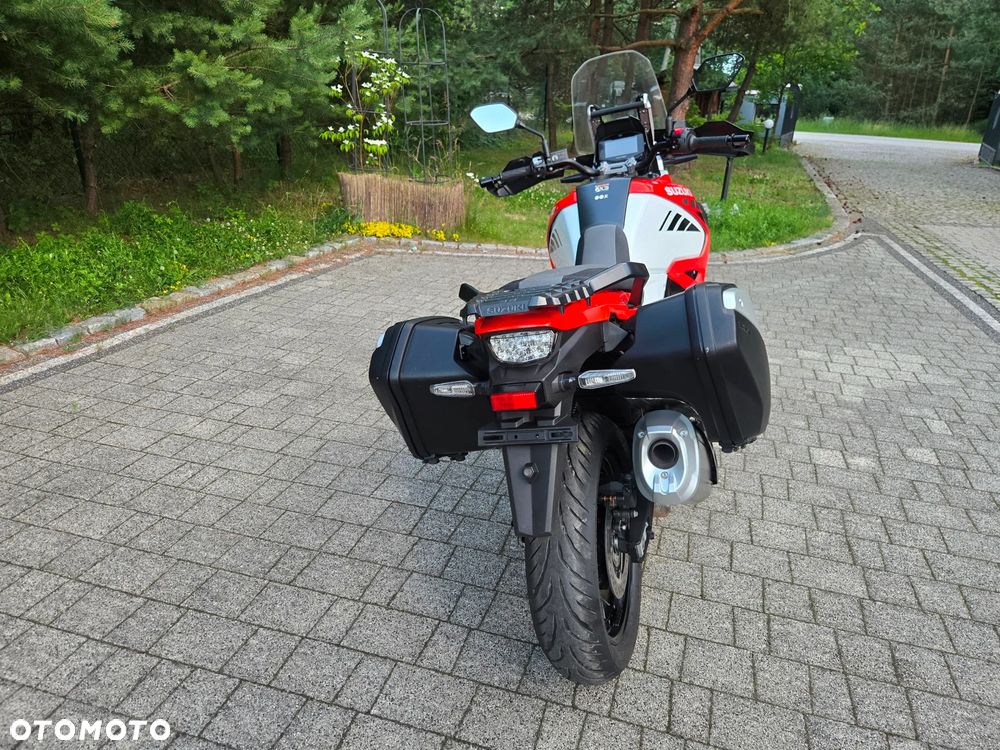 Suzuki V-STROM - 9