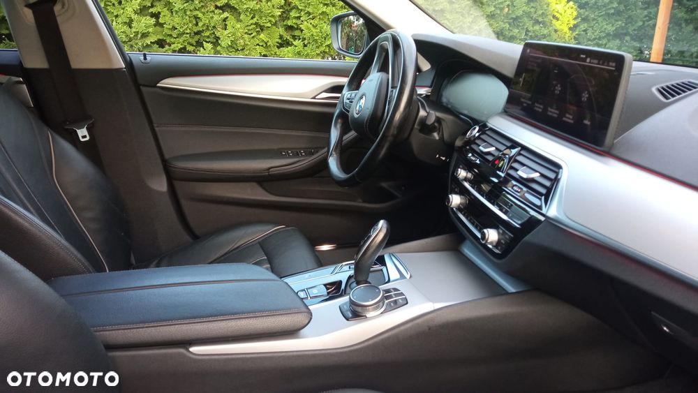 BMW Seria 5 - 23