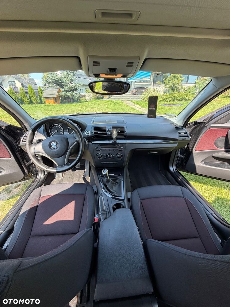 BMW Seria 1 116i - 5