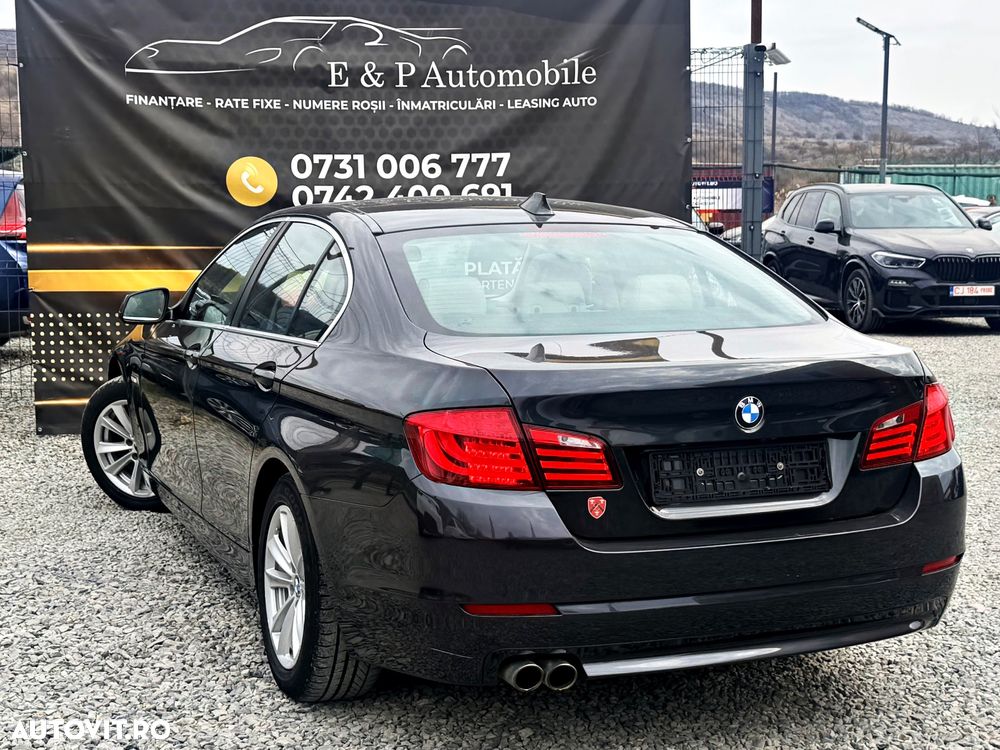 BMW Seria 5 520d Aut. - 13