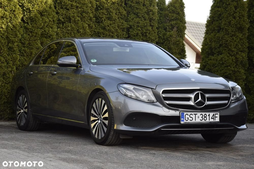 Mercedes-Benz Klasa E 200 9G-TRONIC Avantgarde - 2