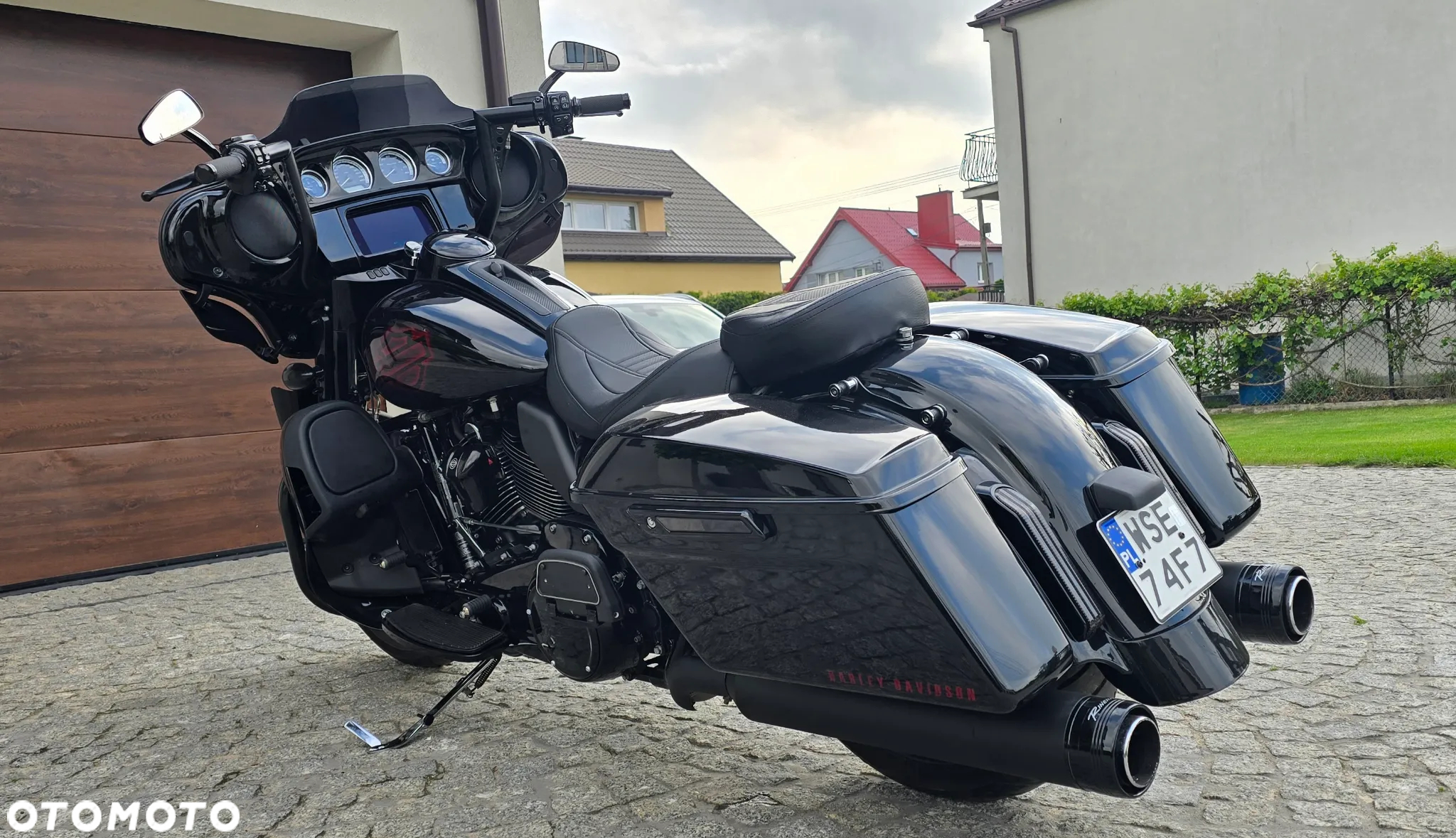 Harley-Davidson Touring Electra Glide - 11