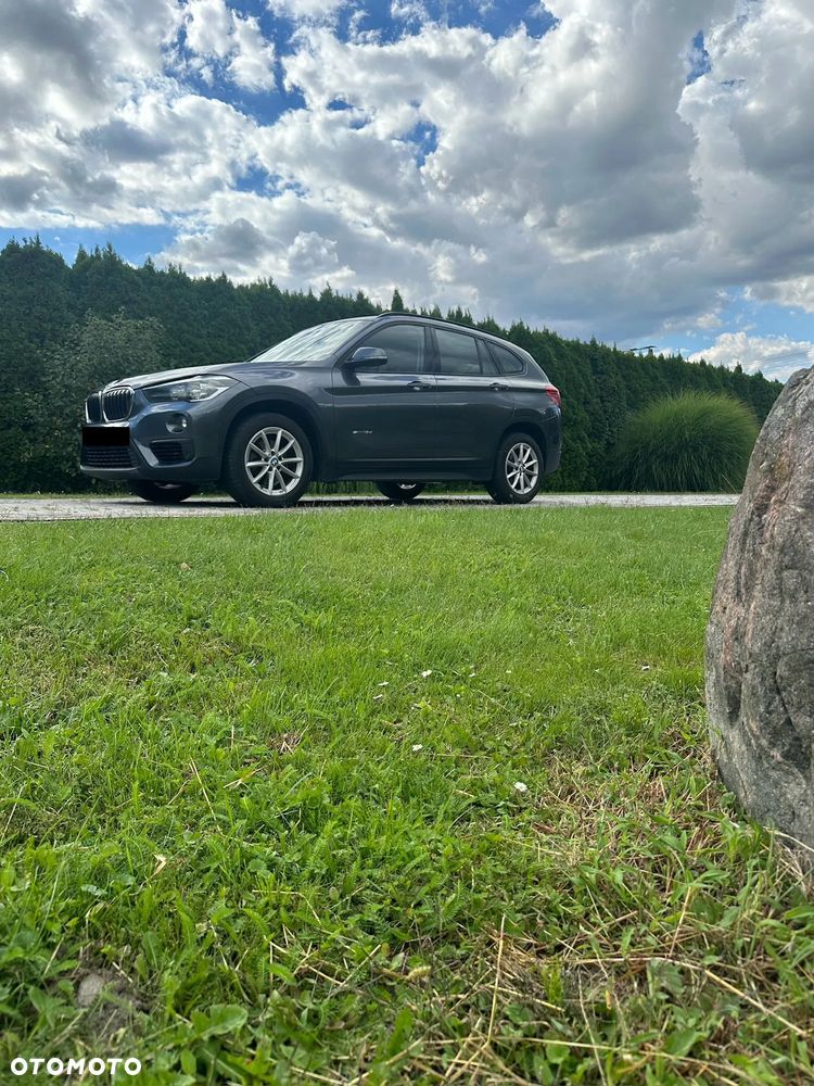 BMW X1 sDrive18d - 10