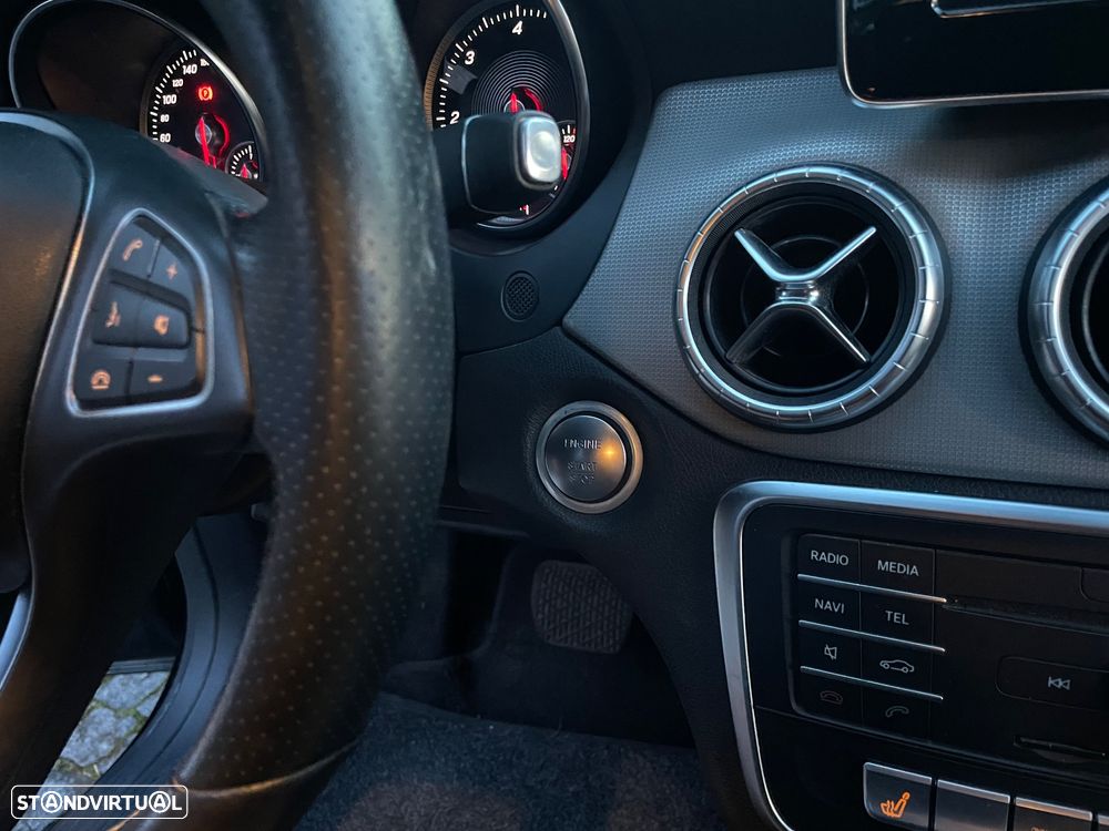 Mercedes-Benz CLA 180 - 31