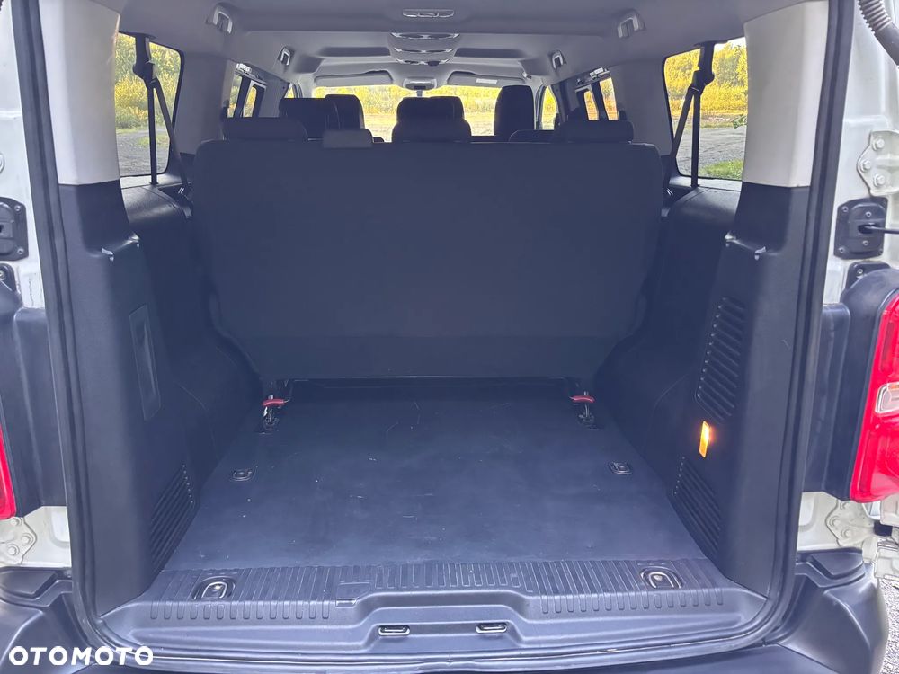Toyota ProAce Kombi 2.0 D-4D Long 2,8t - 12