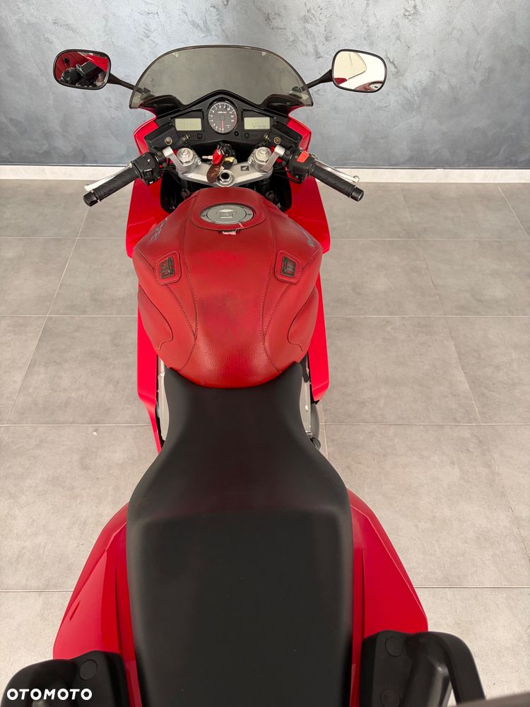 Honda VFR - 6