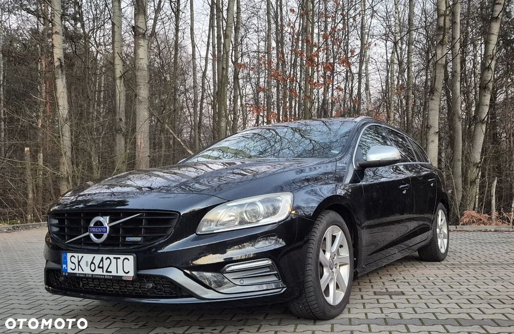 Volvo V60 T5 Drive-E R-Design Summum - 2