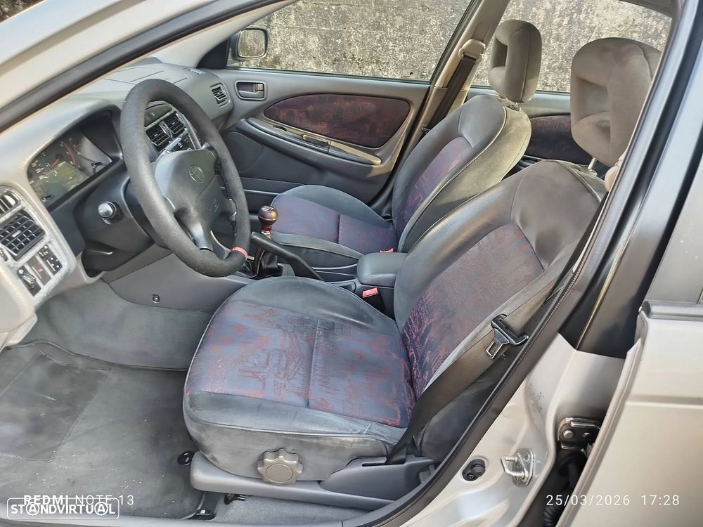 Toyota Avensis Sedan 1.6 Terra JE - 7