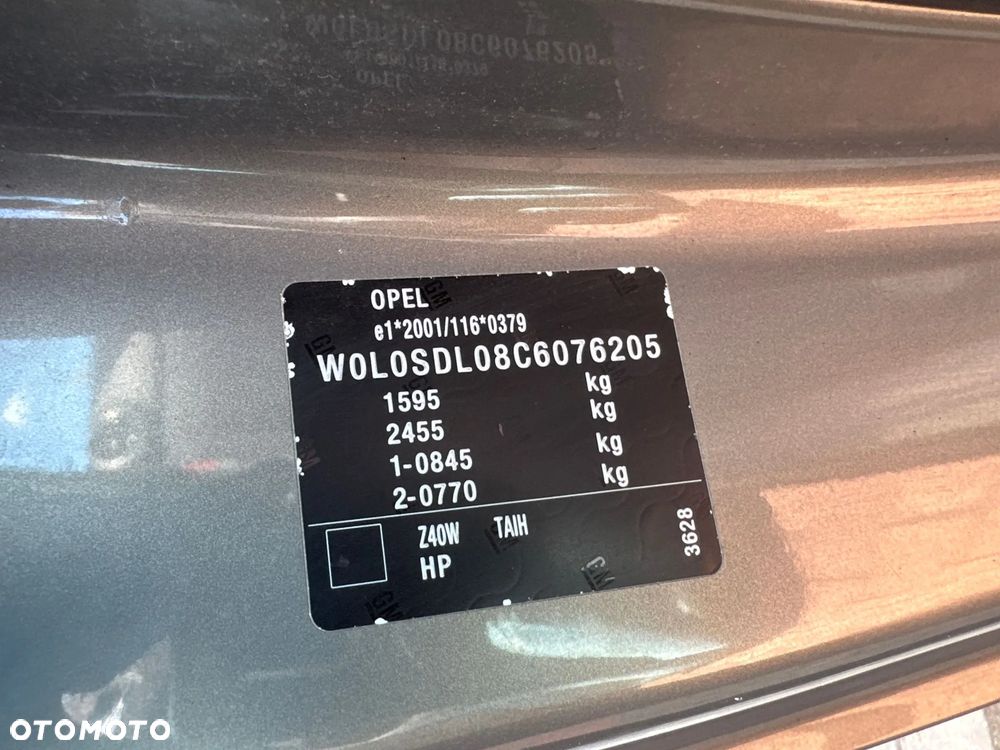 Opel Corsa 1.4 16V 150 Jahre - 30