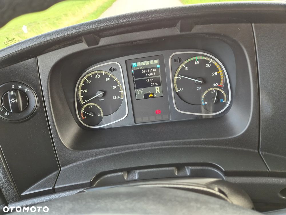 Mercedes-Benz Atego 1224 7.75m TOP1 STAN WINDA HAK z Niemiec tylko 320 000km UBRANIÓWKA czyściutki 6 cylindrów - 10