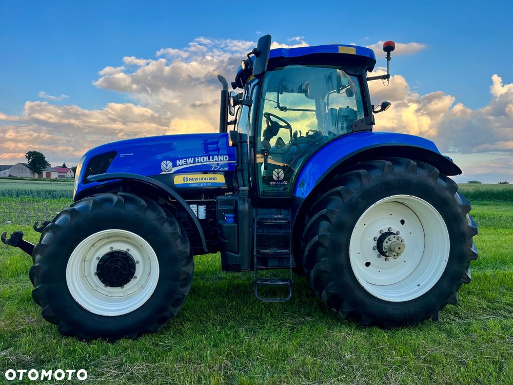 New Holland T7.235 PC //SUPER STAN//8100mth/ T7.270 - 4
