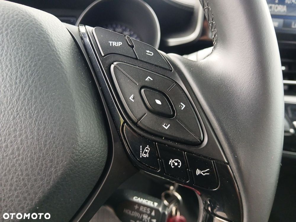 Toyota C-HR 1.2 T GPF Premium - 30