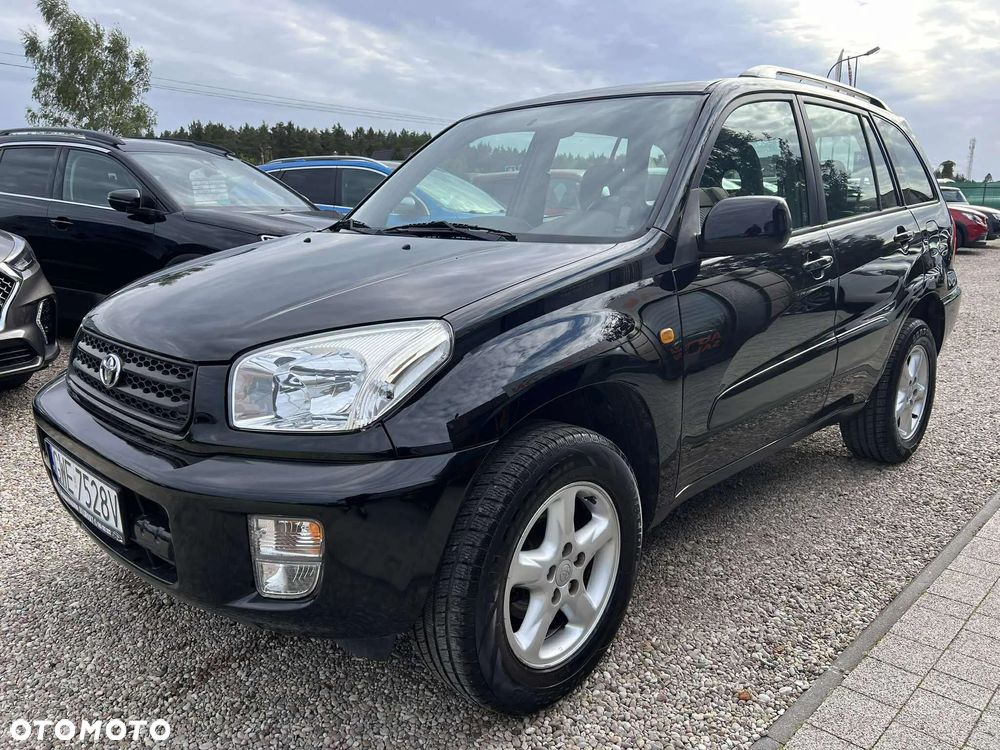 Toyota RAV4 1.8 VVT-i 4x2 - 2