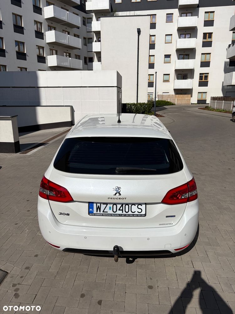 Peugeot 308 - 7