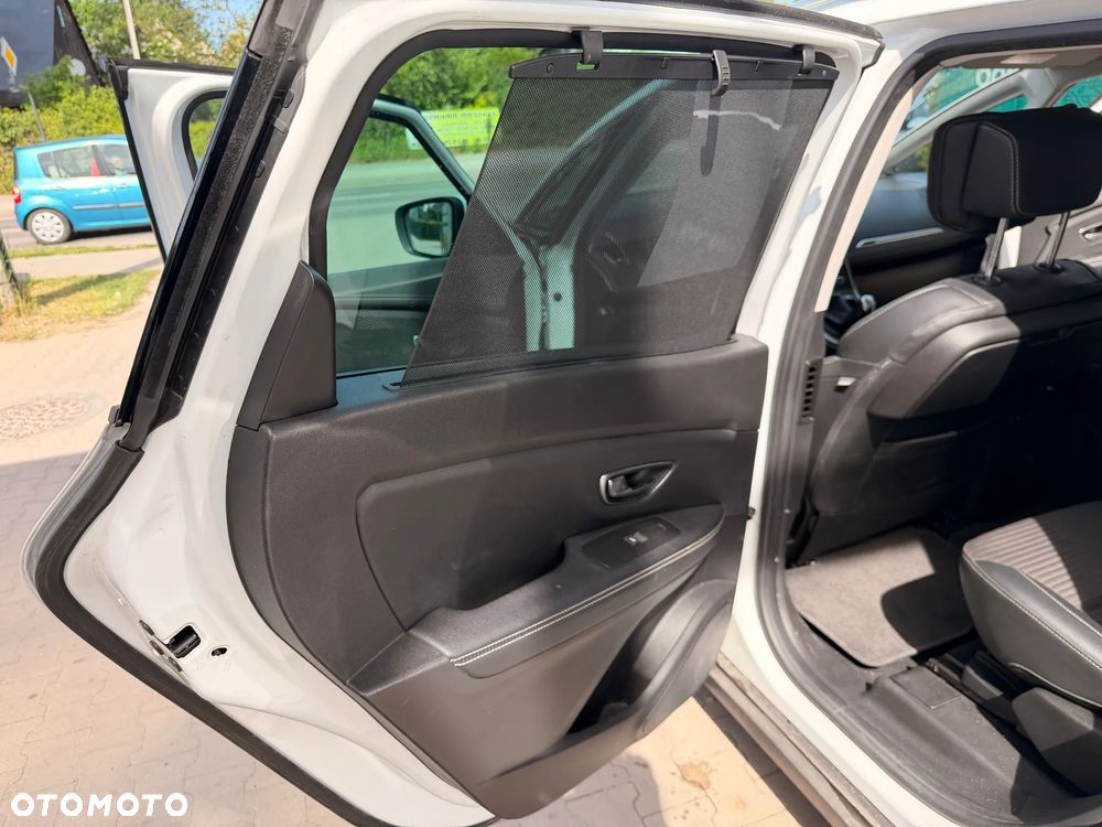 Renault Grand Scenic TCe 140 GPF BUSINESS EDITION - 25