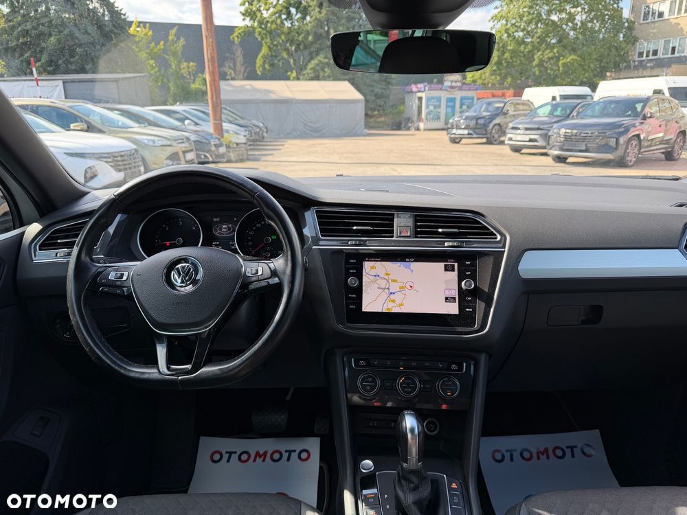 Volkswagen Tiguan 2.0 TDI SCR DSG R-Line - 19