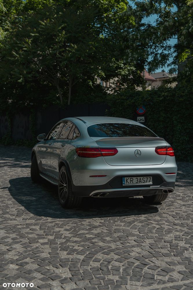 Mercedes-Benz GLC - 11