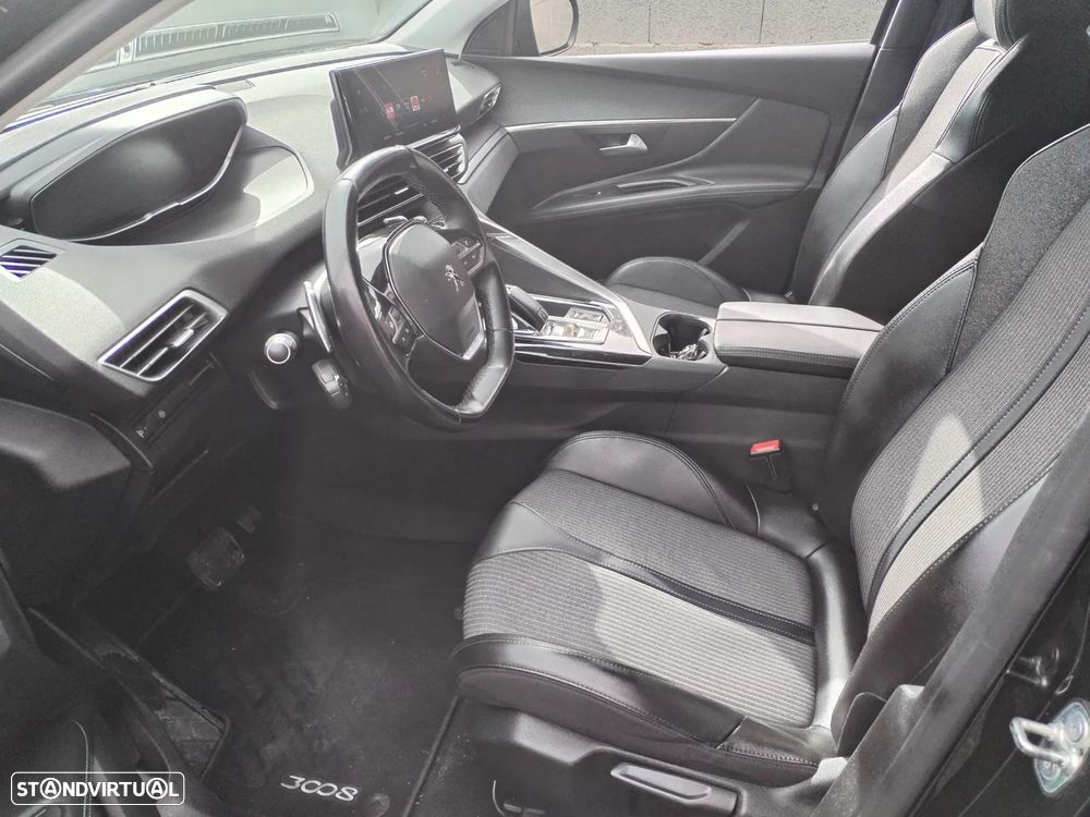 Peugeot 3008 1.5 BlueHDi Allure EAT8 - 4