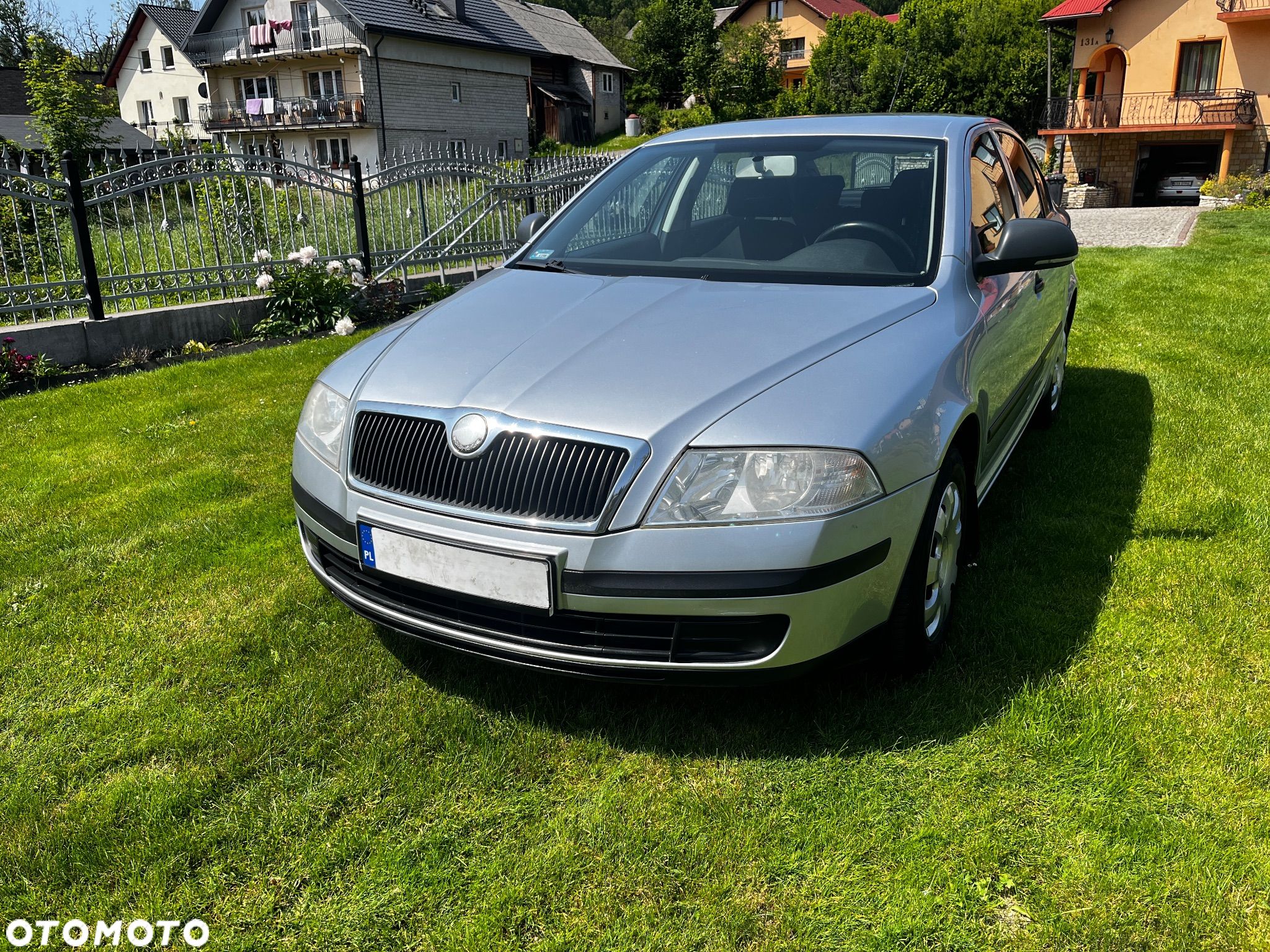 Skoda Octavia 1.6 FSI Ambiente - 1