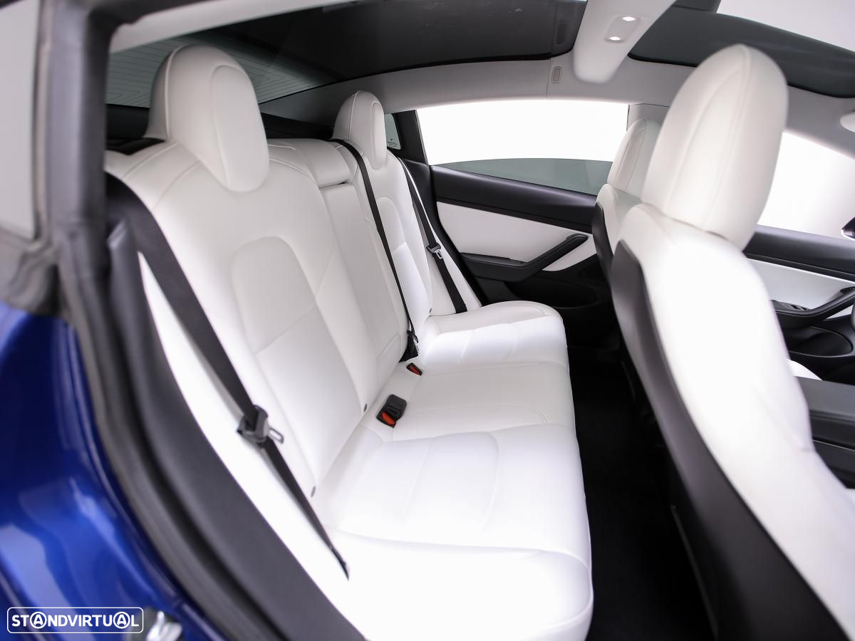 Tesla Model 3 AWD Dual Motor Performance - 10