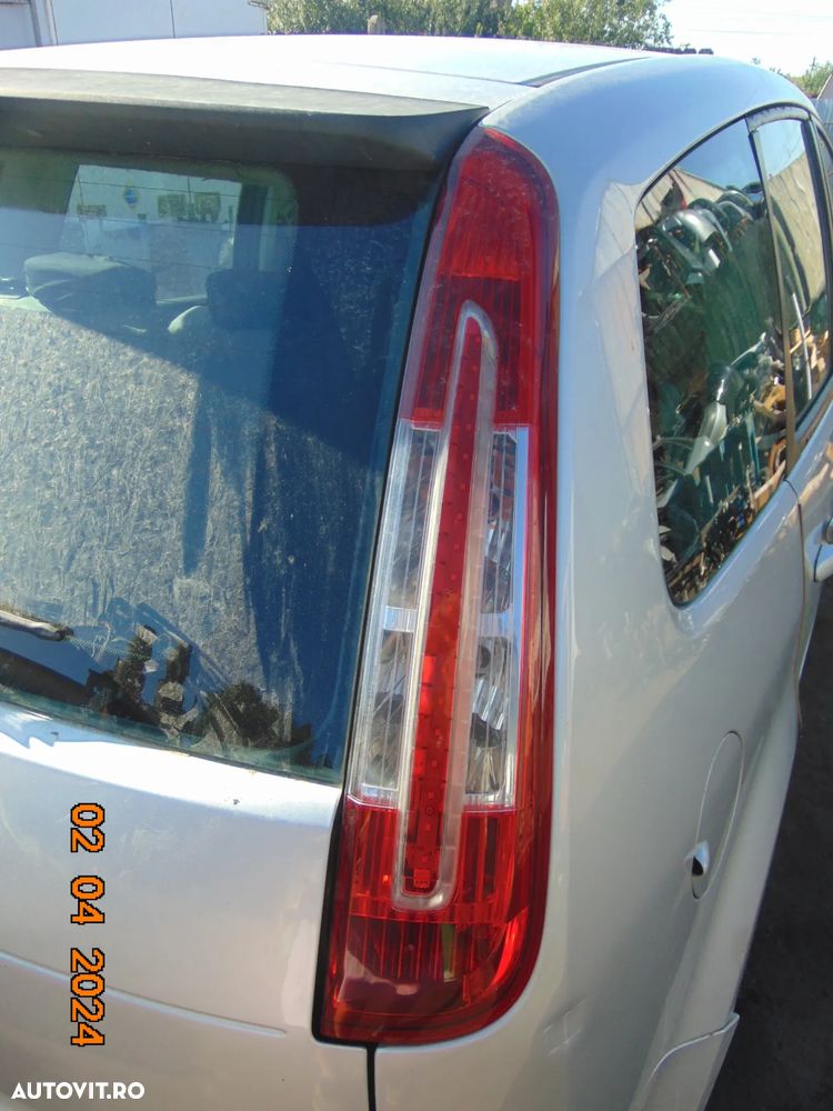 Stop dreapta Ford focus C Max facelift 2007-2010 lampa stop dreapta c max - 3