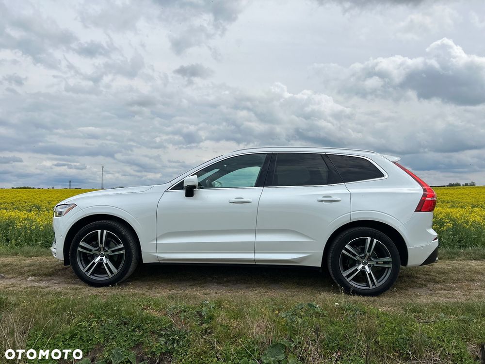 Volvo XC 60 T5 AWD Geartronic Momentum - 10