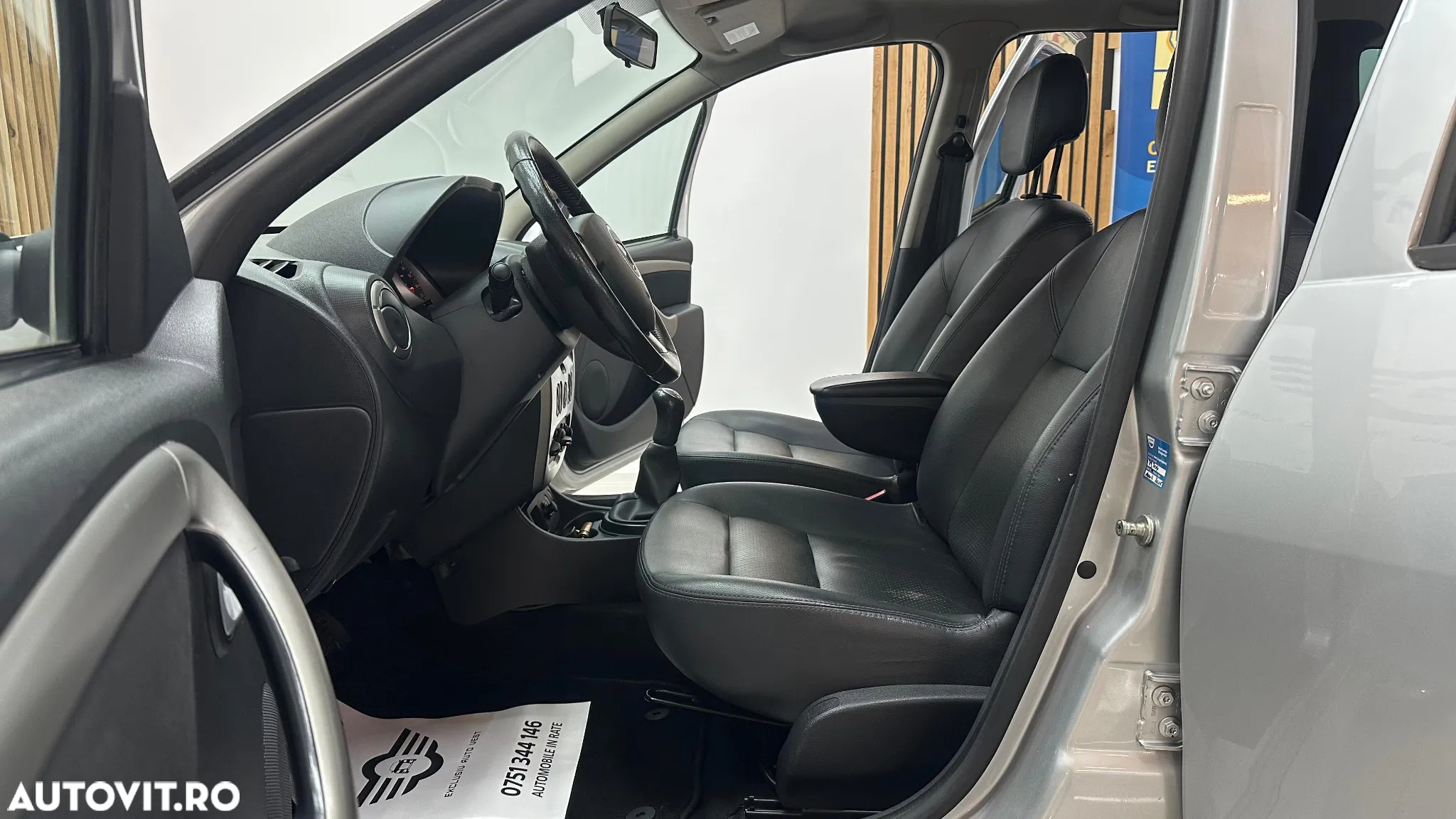 Dacia Duster 1.6 4x2 Ambiance - 16