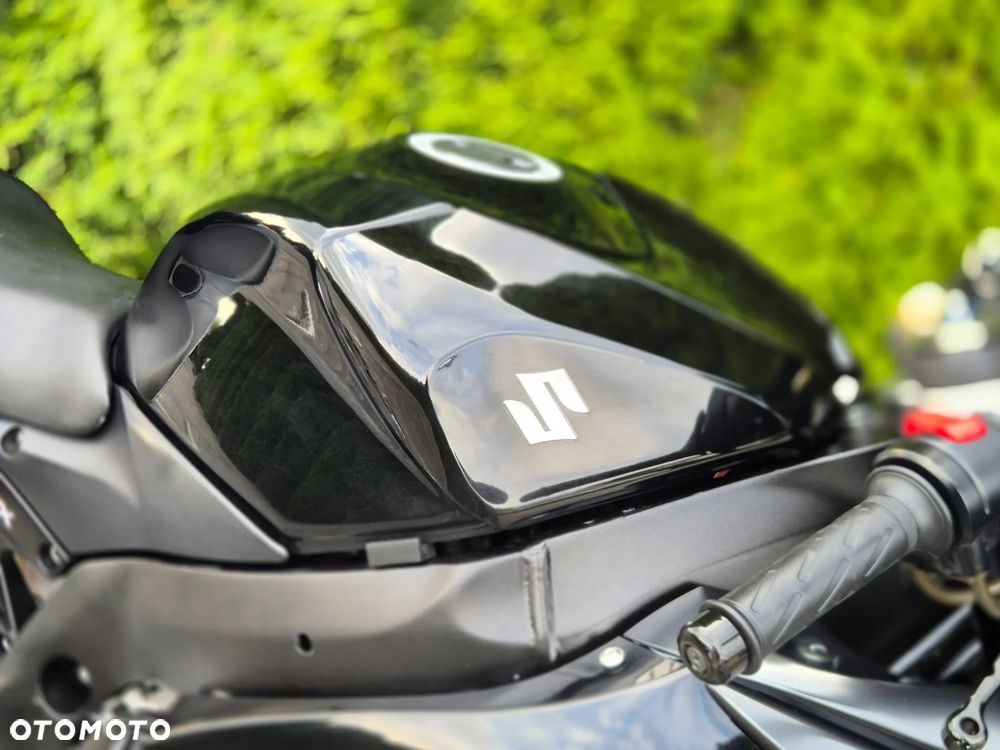Suzuki GSX-R - 27