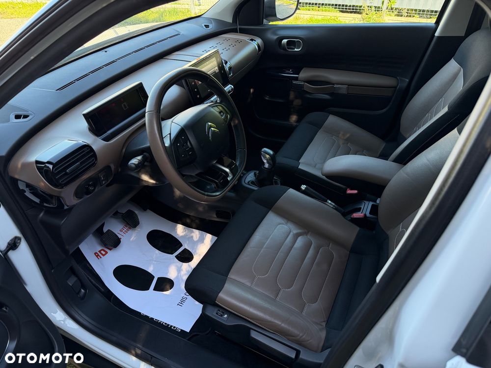 Citroën C4 Cactus VTi 82 Shine Edition - 10